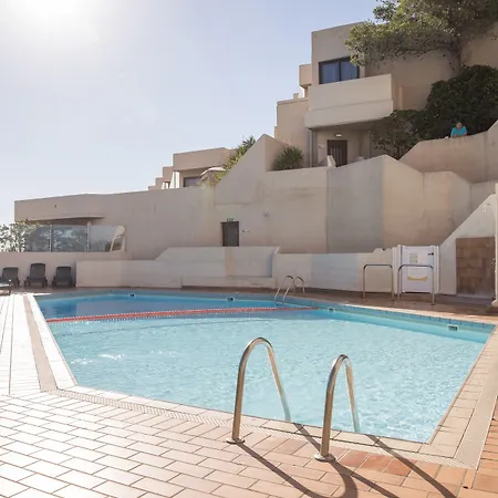 Pierre & Les Balcons De Hotel apartamentowy 3*