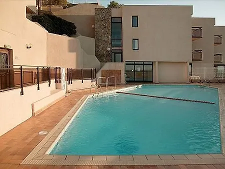 Pierre & Les Balcons De Collioure