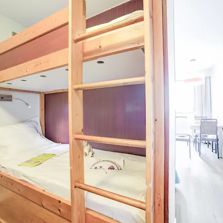 レジデンス ピエール＆バカンス レ バルコン ドゥ アパートホテル コリウール