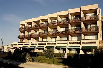 Pierre & Les Balcons De Collioure